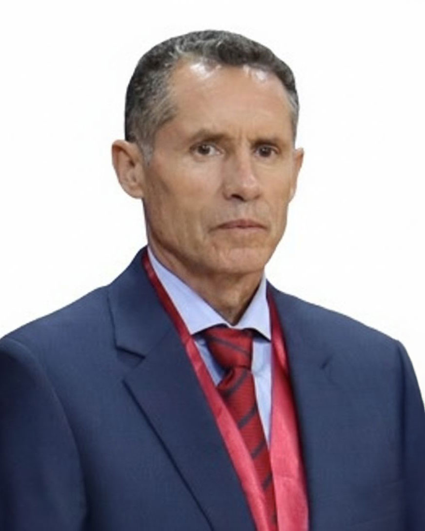 M.V. Miguel Ángel Cairo Pérez